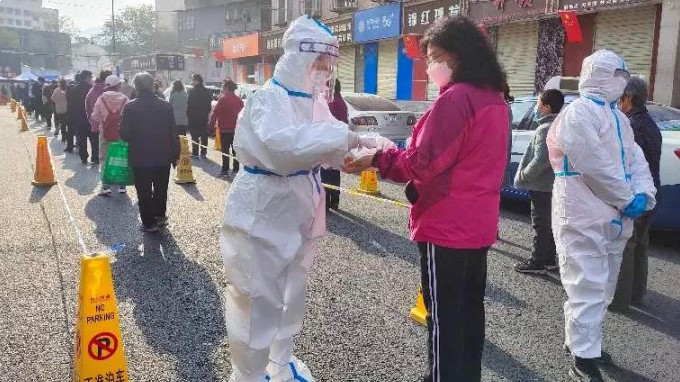 著眼細(xì)微處 做好每一步丨乾元咨詢公司疫情防控在行動