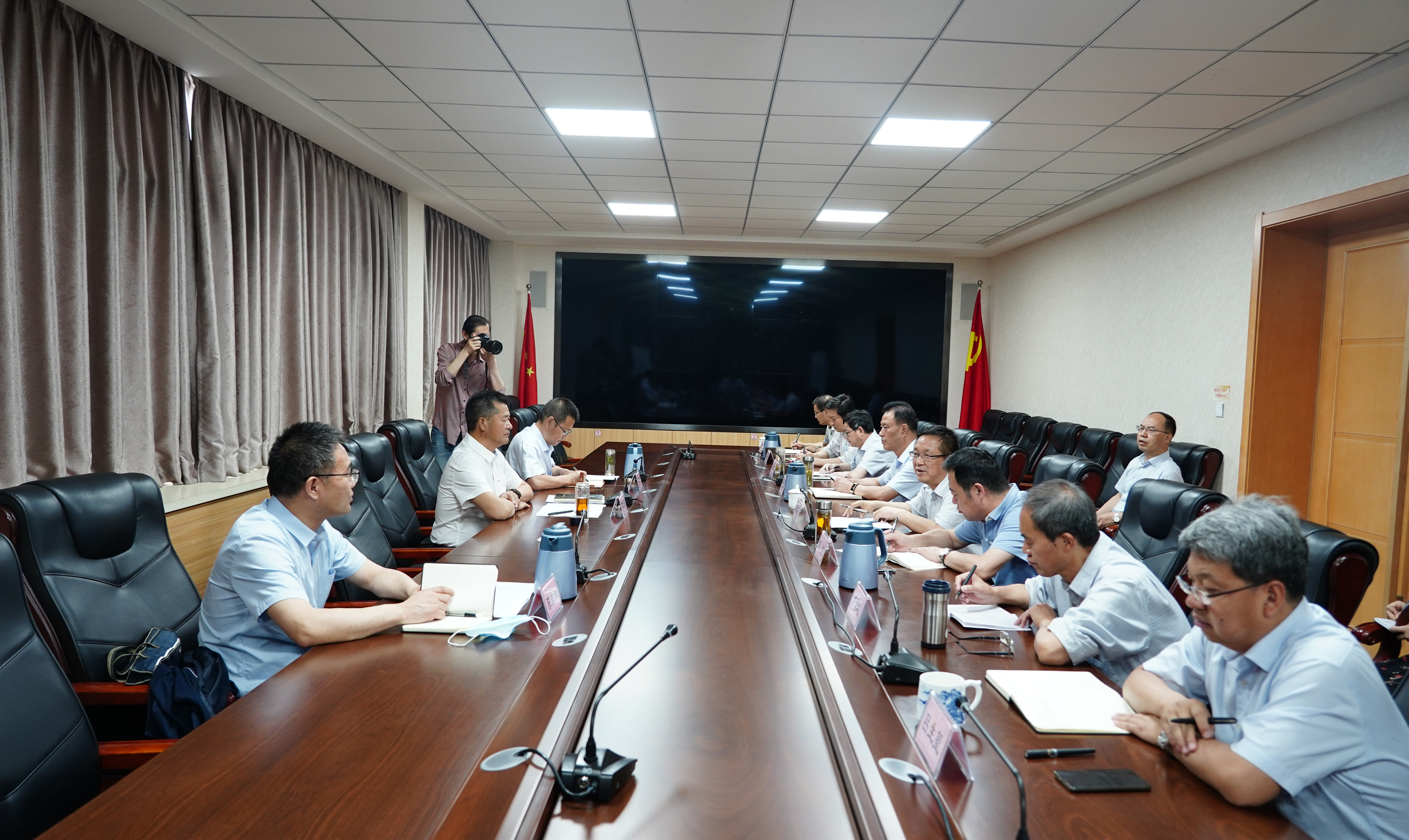 集團(tuán)股份公司黨委書記、董事長宋忠慶調(diào)研水電設(shè)計(jì)院