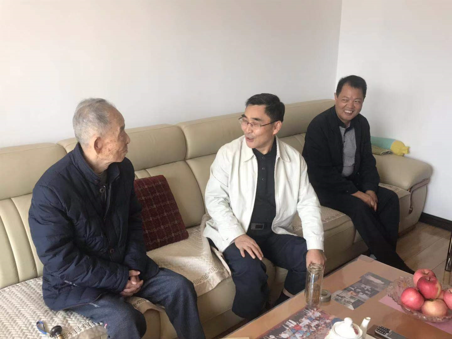 1569837856783089787.jpg 33.jpg